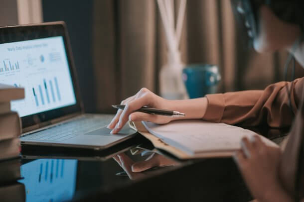 Creating a financial report